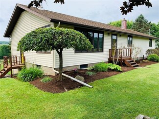 2286 State Route 174, Marietta, NY 13110
