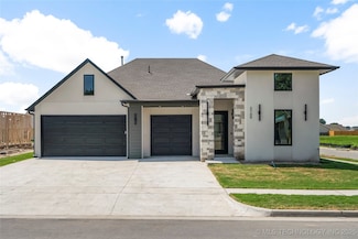 3709 W Delmar St, Broken Arrow, OK 74012