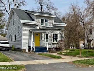 47 Washington Rd, Schenectady, NY 12302