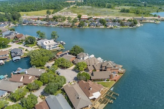 12858 Pelican Island Dr, Willis, TX 77318