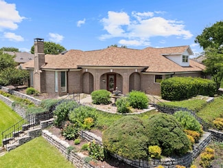 30 Woodland Dr, Longview, TX 75605