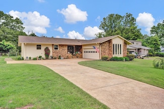1823 Kimbrough Dr, Covington, TN 38019
