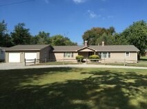619 E Morton St, Oakland City, IN 47660