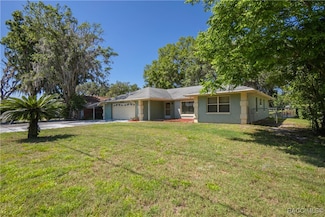 8515 E Gospel Island Rd, Inverness, FL 34450