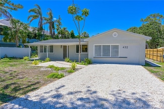 432 49th St W, Bradenton, FL 34209
