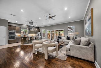 1516 S Oak Cliff Blvd, Dallas, TX 75208