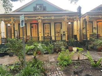 1213 Govenor Nichollas St, New Orleans, LA 70116