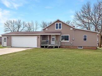 193 W Front St, Vesta, MN 56292