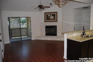 12446 Starcrest Dr Unit 204, San Antonio, TX 78216