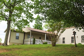 1660 S S Tree Tower Rd, McKee, KY 40447