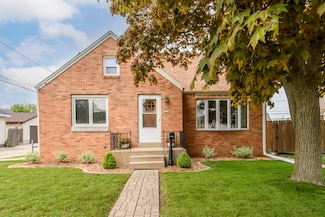 1638 Monroe Ave, South Milwaukee, WI 53172