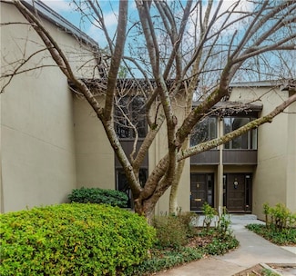 20 Ivy Ridge NE, Atlanta, GA 30342