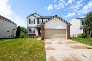 9677 W Avondale Cir, Ypsilanti, MI 48198