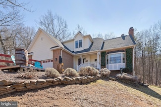 3631 N Red Oak Ln, Delaplane, VA 20144