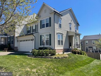 9305 Angel Falls St, Bristow, VA 20136