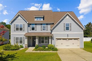 240 Heathrow Dr, Spring Lake, NC 28390