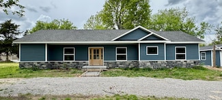 8187 County Road 166, Carthage, MO 64836
