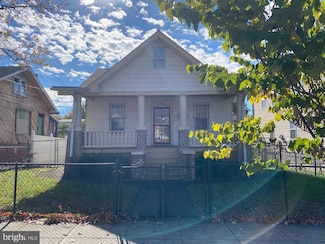 1005 Evarts St NE, Washington, DC 20018