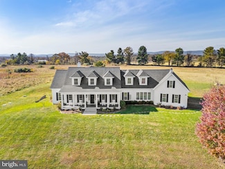 22379 Cavalry Heights Cir, Middleburg, VA 20117