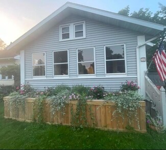319 Franklin St, Chesterton, IN 46304