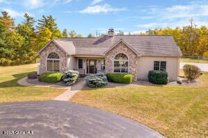 138 Lydon Ln, Hannacroix, NY 12087