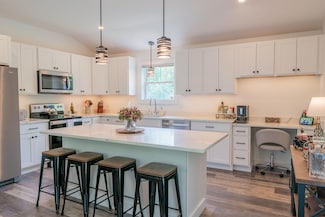650 Parker Farm Rd, Buxton, ME 04093