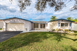 9121 SW 54th St, Cooper City, FL 33328