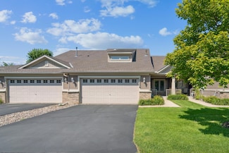 12600 Midway Ct NE Unit B, Minneapolis, MN 55449