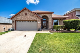 414 Red Sage Ln, Duncanville, TX 75137