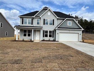 703 Southerland Peak Dr, Raeford, NC 28376
