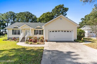 92 Plantation Dr SW, Ocean Isle Beach, NC 28469