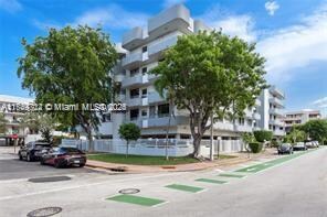 8201 Byron Ave Unit 505, Miami Beach, FL 33141