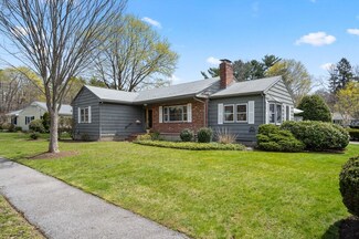 4 Dyer Rd, Beverly, MA 01915
