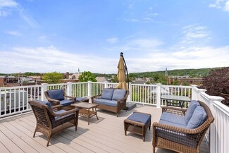 74 School St Unit 3R, Waltham, MA 02452