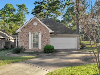102 Shady Springs Bend, Lufkin, TX 75901