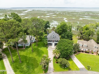 5953 Pleasant Farm Dr, Beaufort, SC 29906