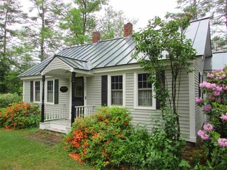 983 Main St, Grafton, NH 03240