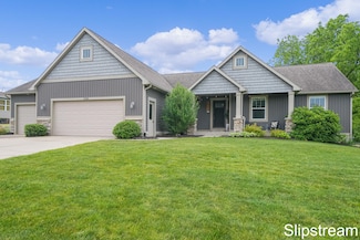 2282 Outback Dr, Hudsonville, MI 49426