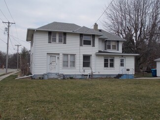 708 Morris St, Oglesby, IL 61348