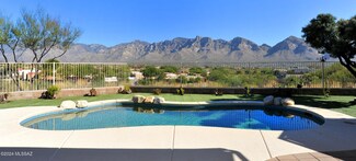 11802 N Pyramid Point Dr, Tucson, AZ 85737