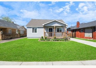 5117 Mulford St, Houston, TX 77023