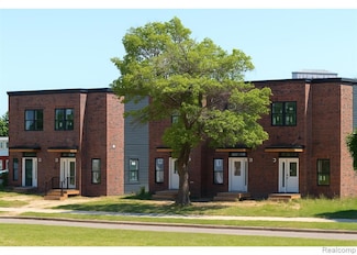 347 W 5th St Unit 2, Flint, MI 48503