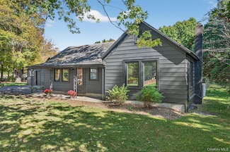 718 Springtown Rd, Tillson, NY 12486