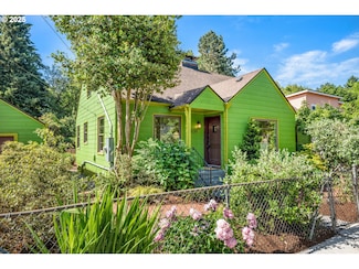 4650 NE Simpson St, Portland, OR 97218