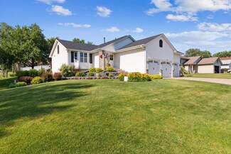 2515 78th St E, Inver Grove Heights, MN 55076