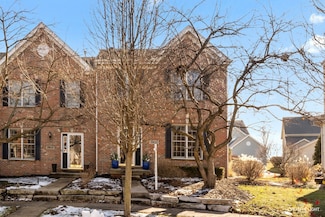 39W383 Baker Dr Unit 25, Geneva, IL 60134