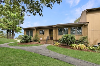 3 Pilgrim Harbor Unit A, Wallingford, CT 06492