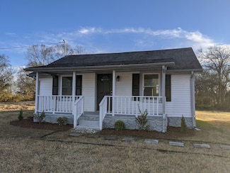 427 Demoss St, Gallatin, TN 37066