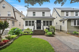 9334 215th St, Queens Village, NY 11428