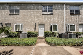 7617 Cambridge St Unit 7617, Houston, TX 77054
